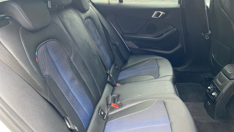 BMW 1 Series 118i M Sport 5dr Step Auto Petrol Hatchback